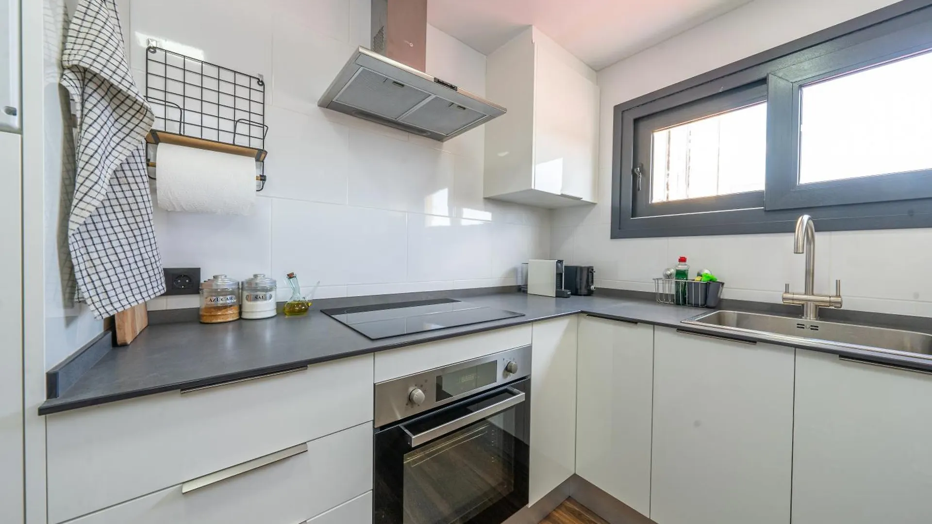 Apartamentosdnord Reus 0*,  Spain